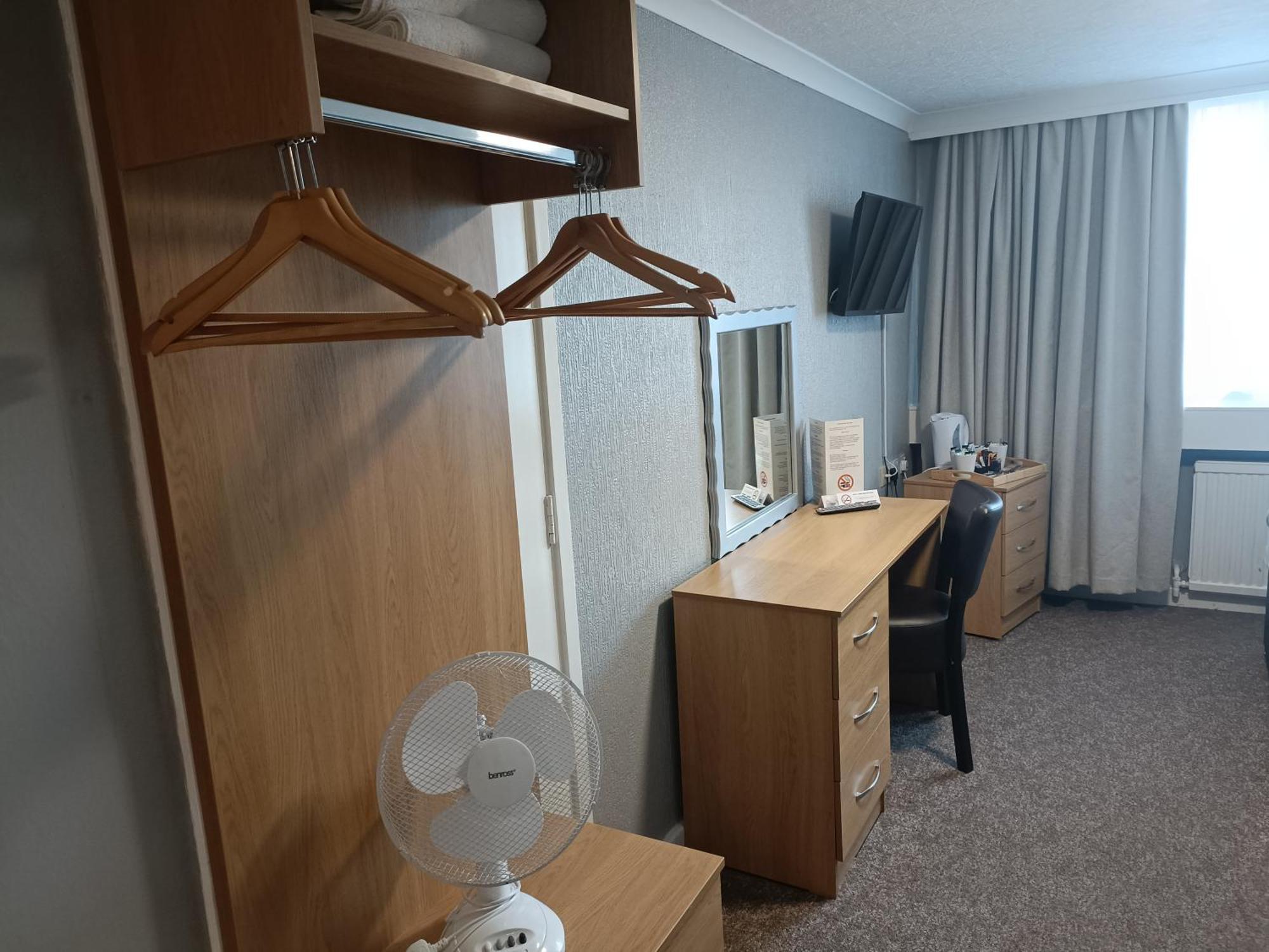 Airport Hotel Manchester Exterior foto
